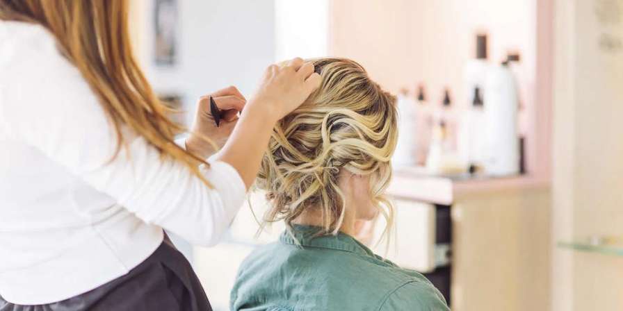 BEAUTY SALON