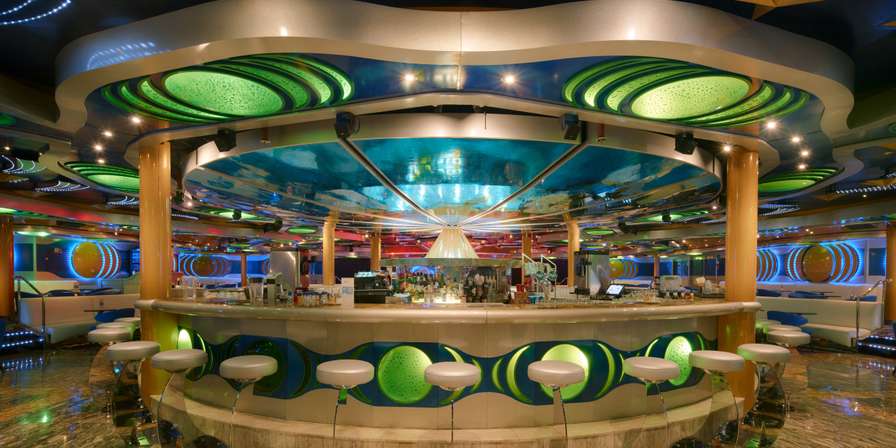 LUNA LOUNGE