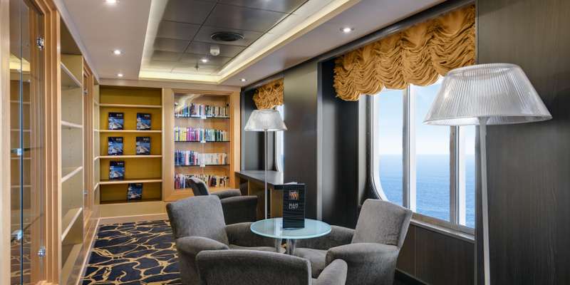 ARMONIA LOUNGE & LIBRARY