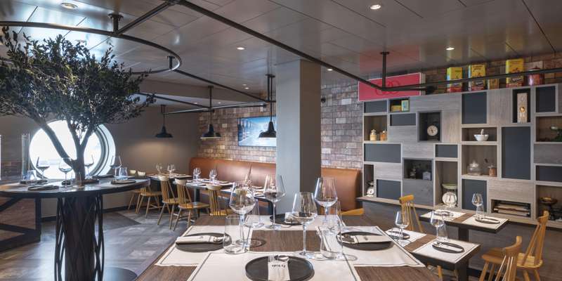 HOLA! TAPAS BAR BY RAMON FREIXA