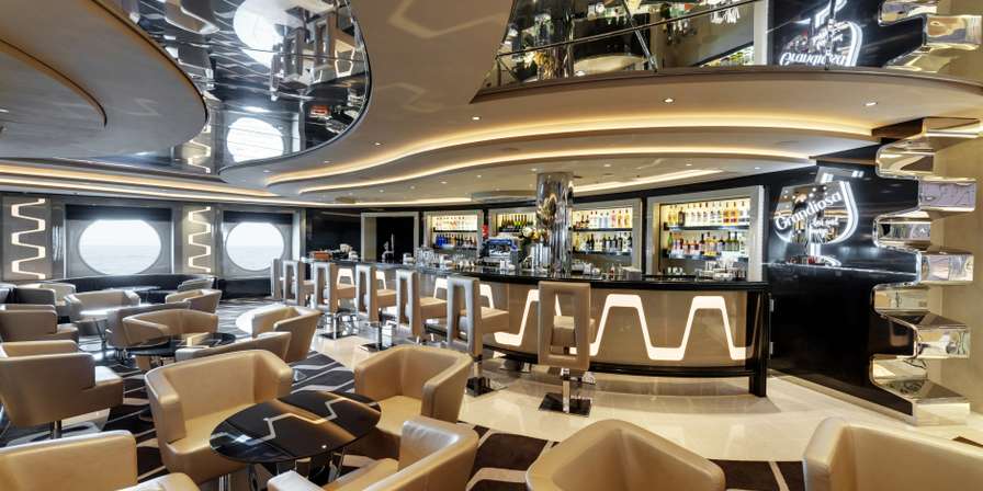 GRANDIOSA BAR & LOUNGE