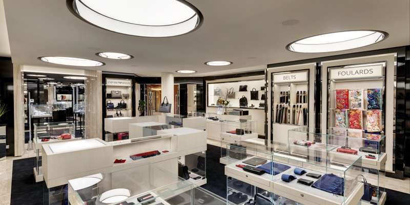 PIAZZA DEL LUSSO (DUTY FREE*)