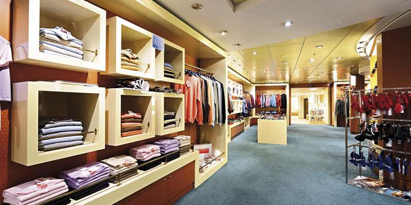 VIA MONTENAPOLEONE BOUTIQUE