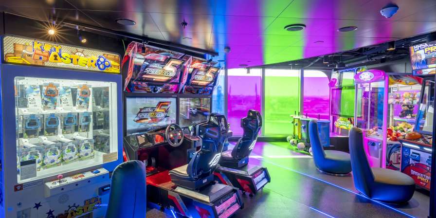 HALL OF GAMES