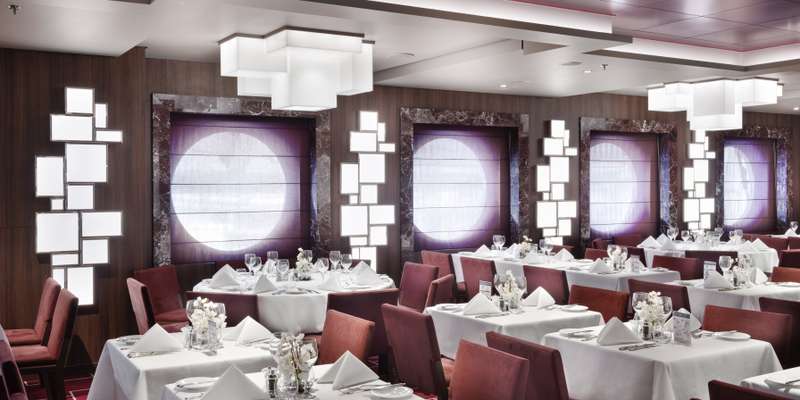 TRIBECA RESTAURANT