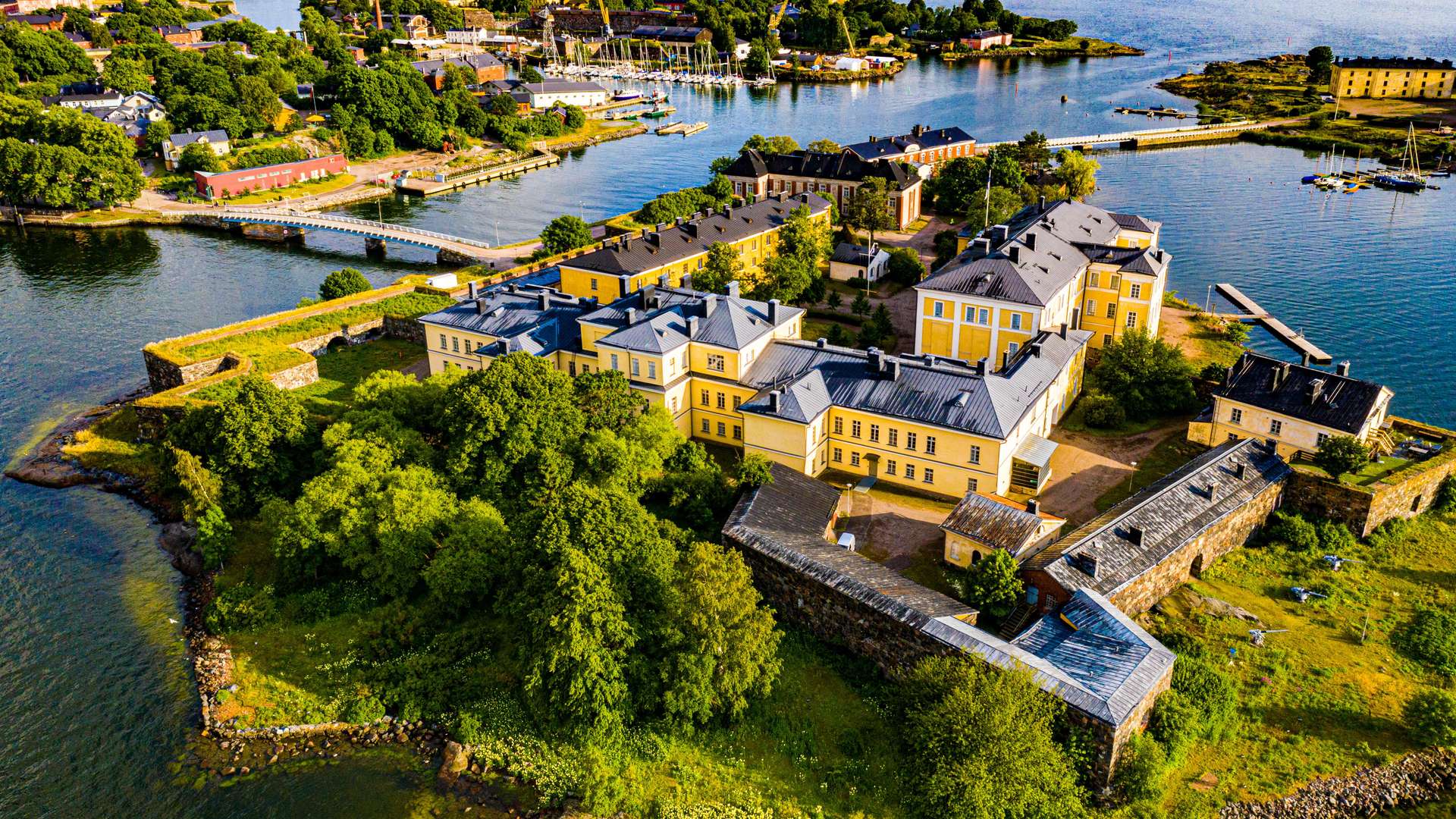 リーガル・プリンセス で行く ヨーロッパ北欧と英国周遊 36日クルーズ