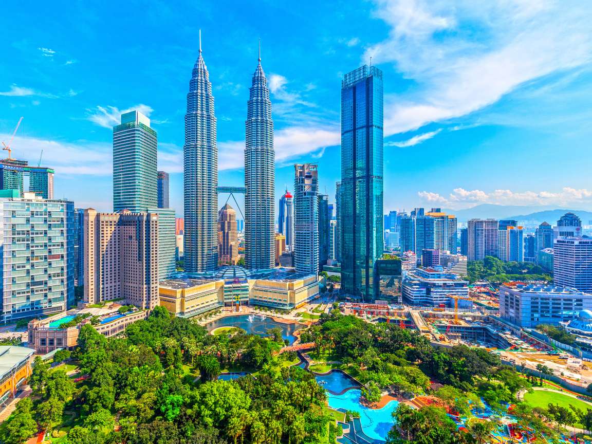 13-Day Southeast Asia Cruise Aboard the DIAMOND PRINCESS