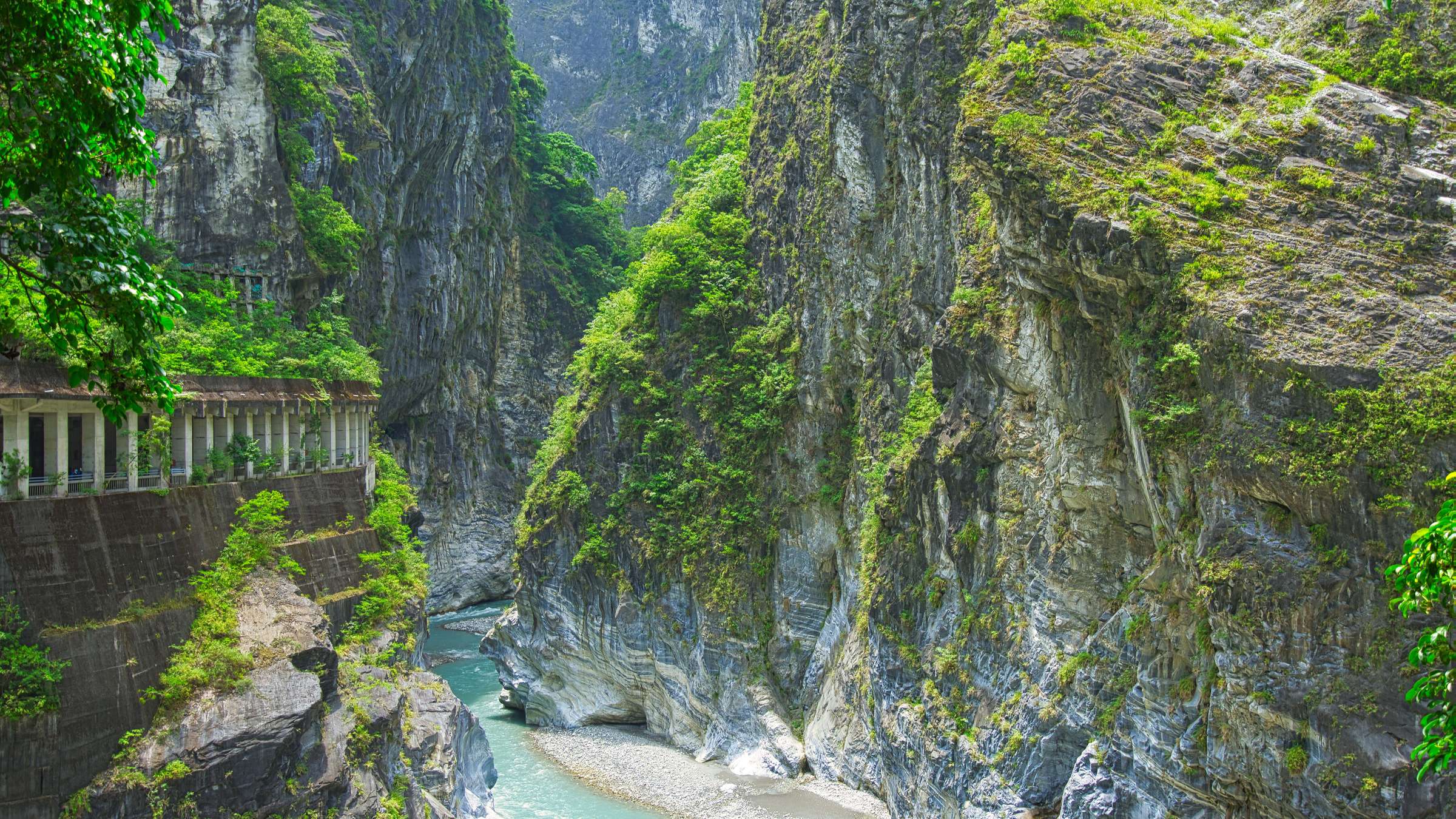 19-Day Asia and Japan Cruise aboard the DIAMOND PRINCESS