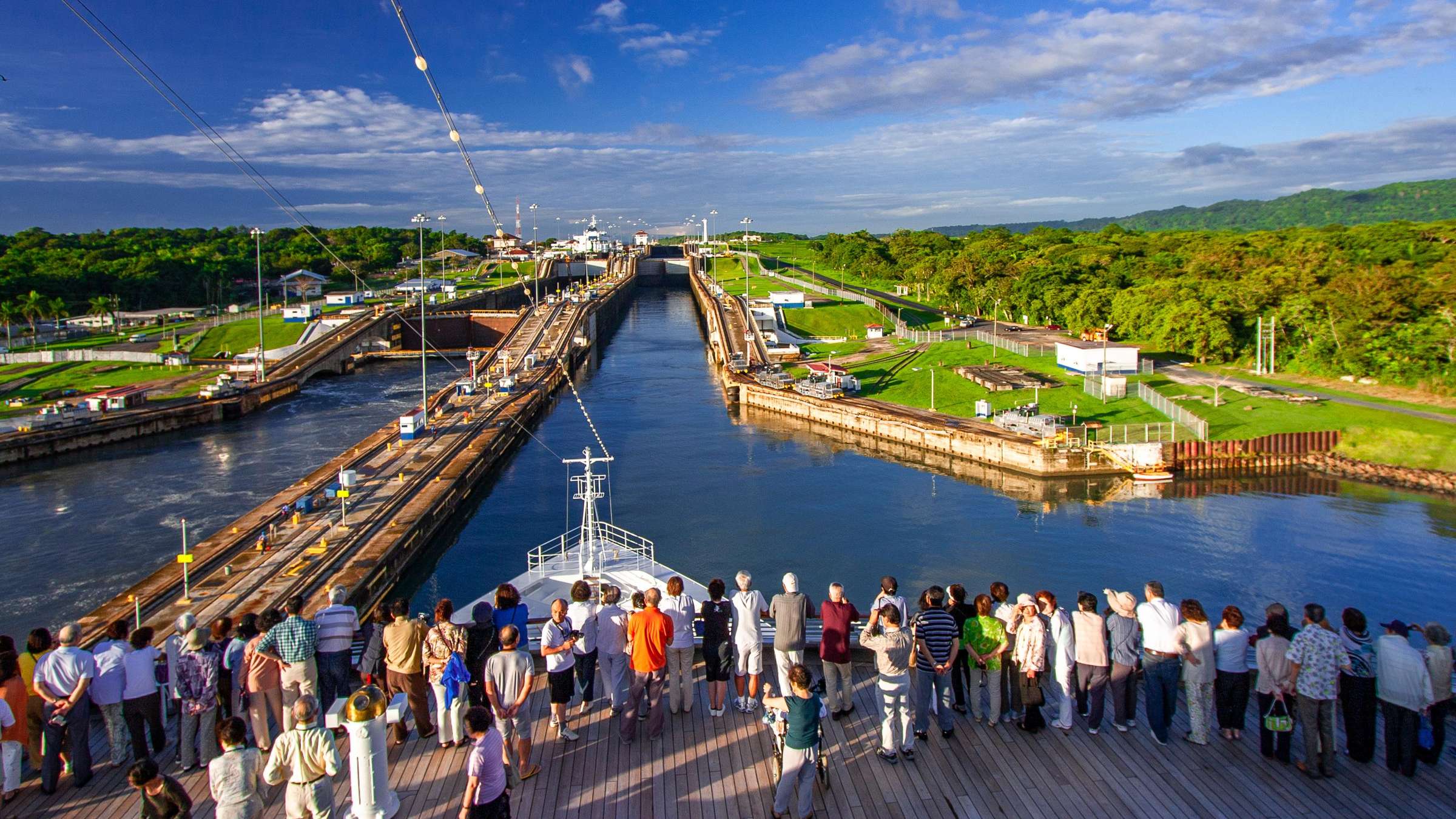 13-Day Caribbean and Panama Canal Cruise Aboard the CARIBBEAN PRINCESS