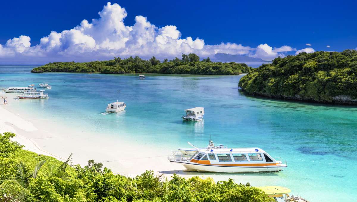 10-Day Cruise Around Taiwan, Okinawa, and Japan Aboard the DIAMOND PRINCESS